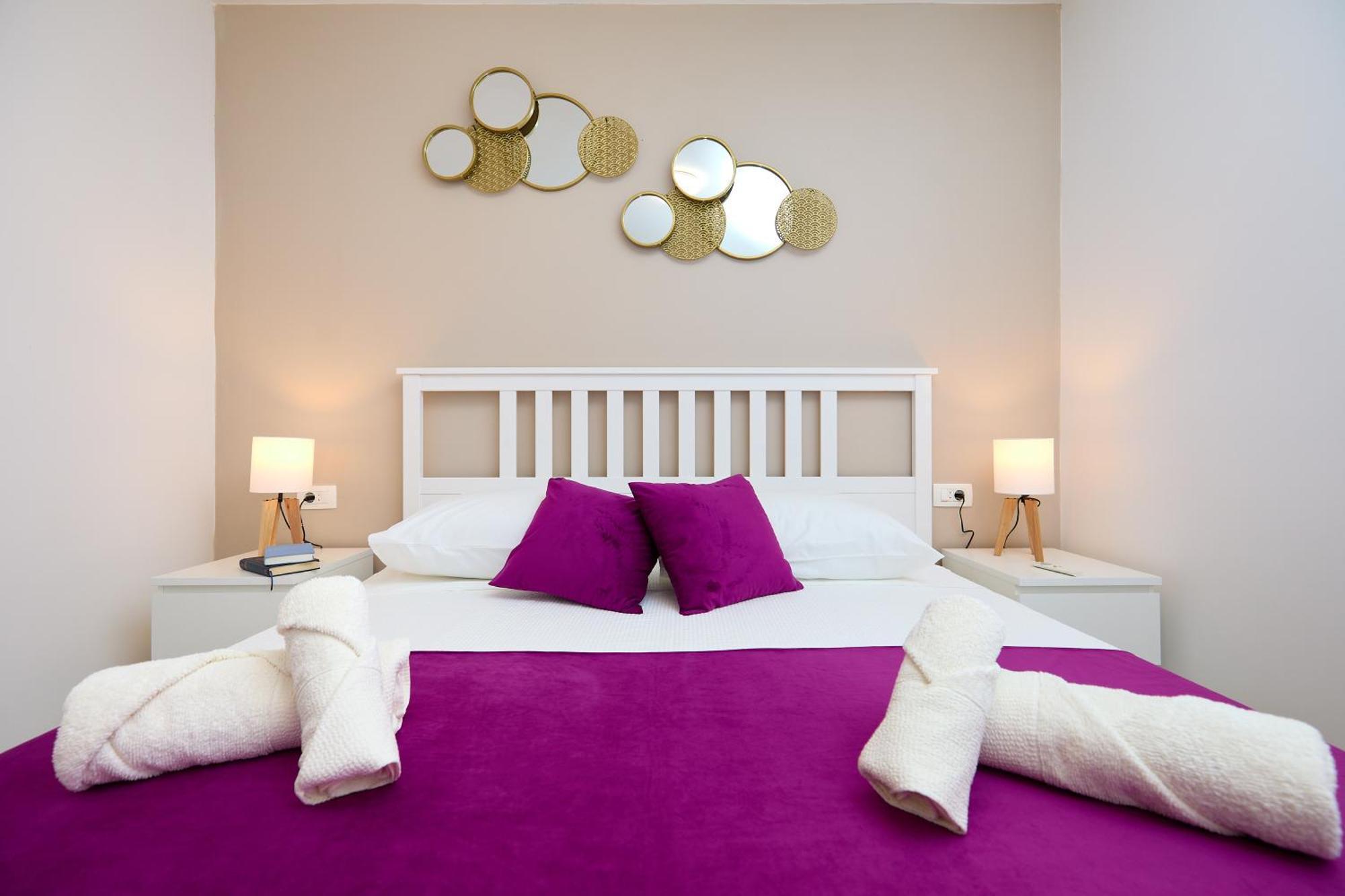Appartamento Golden Rose - Walking Distance 1 Km From Old Town *