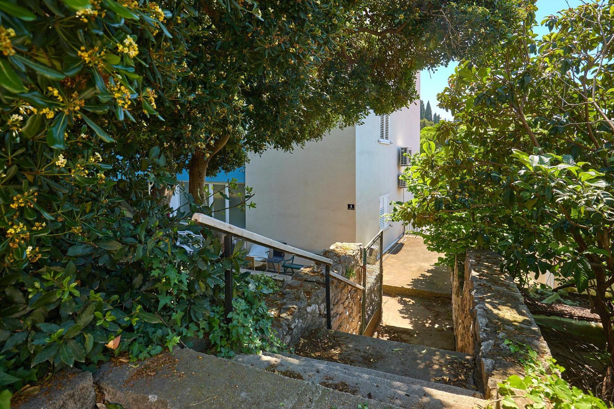 Apartment Golden Rose - Walking Distance 1 Km From Old Town Dubrovnik